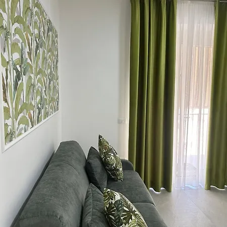 La Chicca Apartment *